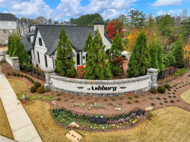 525 Ashbury Drive, Roswell, GA 30076