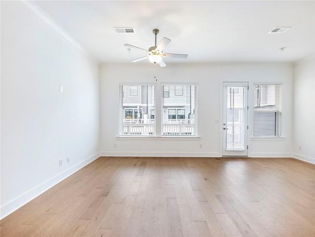 525 Ashbury Drive, Roswell, GA 30076