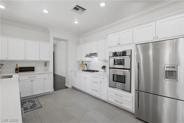 1944 Summer Palm Place 101, Las Vegas, NV 89134
