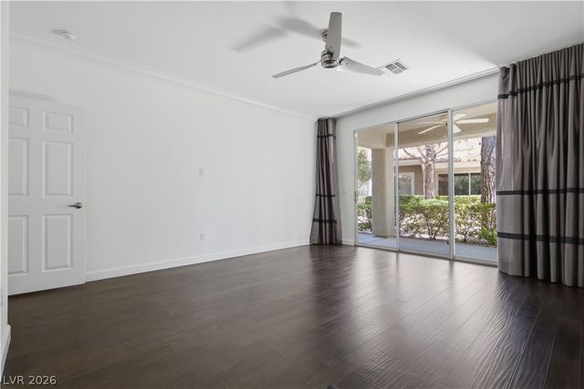 1944 Summer Palm Place 101, Las Vegas, NV 89134