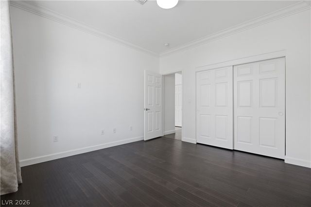 1944 Summer Palm Place 101, Las Vegas, NV 89134