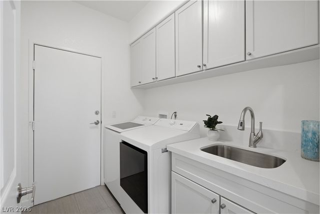 1944 Summer Palm Place 101, Las Vegas, NV 89134