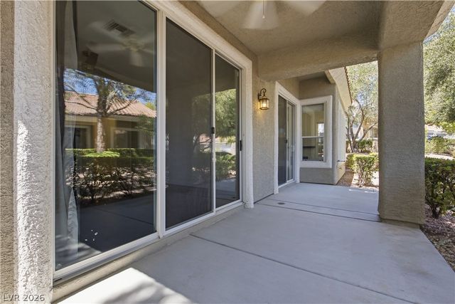 1944 Summer Palm Place 101, Las Vegas, NV 89134