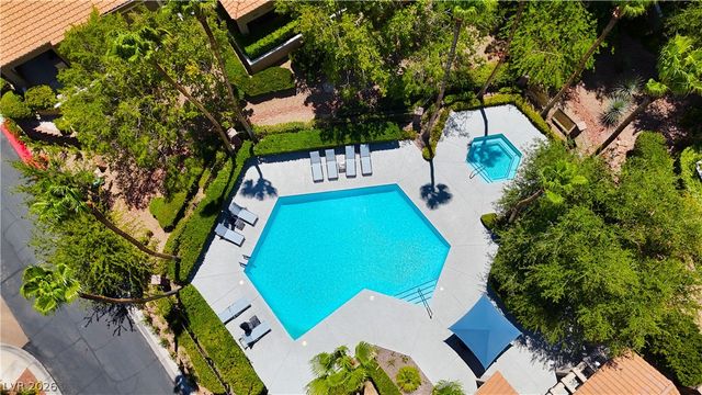 1944 Summer Palm Place 101, Las Vegas, NV 89134
