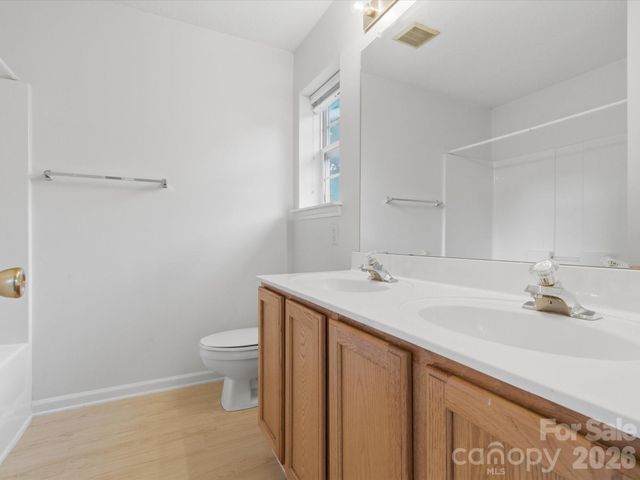 2940 Mayer House Court, Charlotte, NC 28214