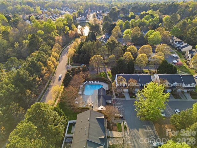 2940 Mayer House Court, Charlotte, NC 28214