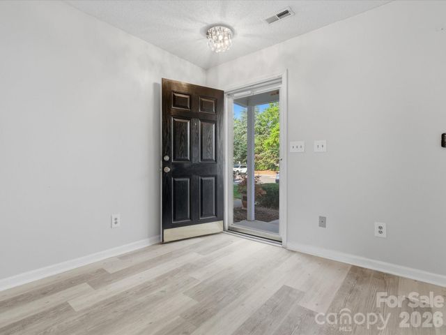 2940 Mayer House Court, Charlotte, NC 28214