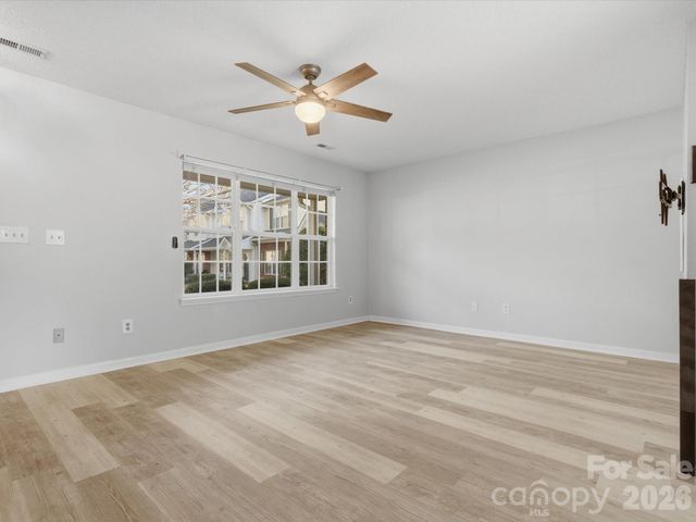 2940 Mayer House Court, Charlotte, NC 28214