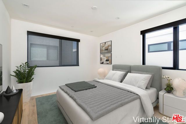 2017 Barry Avenue, Los Angeles, CA 90025
