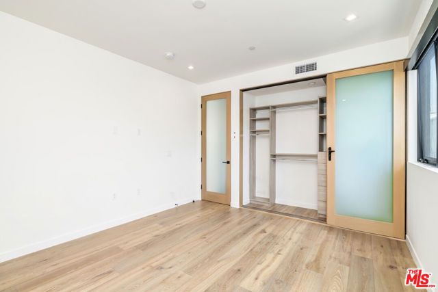 2017 Barry Avenue, Los Angeles, CA 90025
