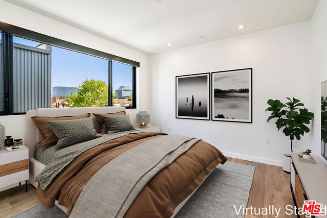 2017 Barry Avenue, Los Angeles, CA 90025