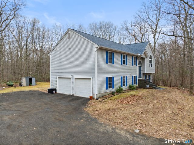 29 Ancient Highway, Oxford, CT 06478