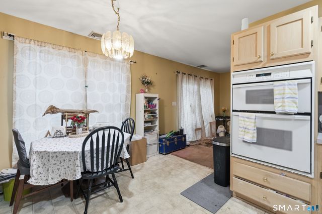 29 Ancient Highway, Oxford, CT 06478