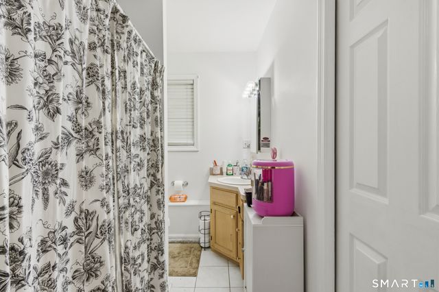 29 Ancient Highway, Oxford, CT 06478