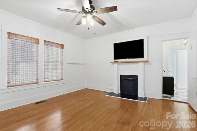 200 Feimster Street, Statesville, NC 28677