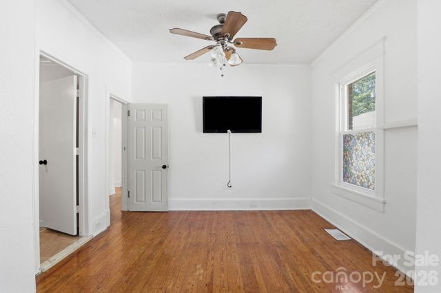 200 Feimster Street, Statesville, NC 28677