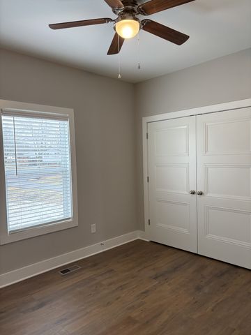 2199 Fincher Drive, Westmoreland, TN 37186