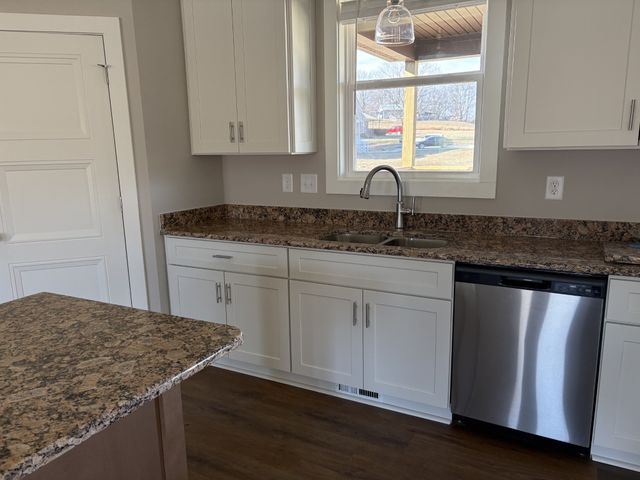 2199 Fincher Drive, Westmoreland, TN 37186