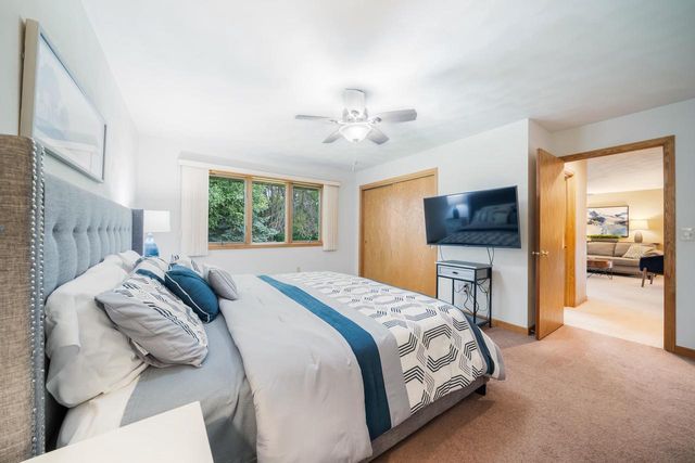 2119 CLOUDVIEW COURT, Appleton, WI 54914