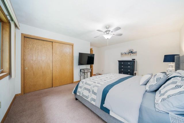 2119 CLOUDVIEW COURT, Appleton, WI 54914