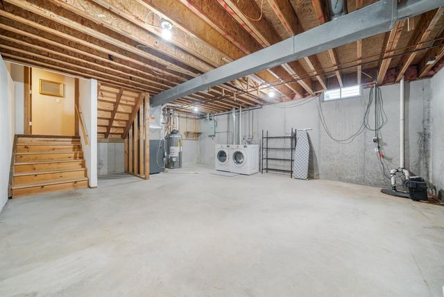 2119 CLOUDVIEW COURT, Appleton, WI 54914