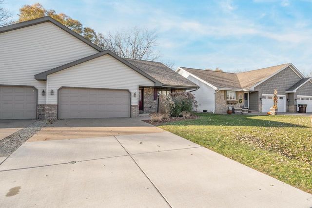 2119 CLOUDVIEW COURT, Appleton, WI 54914