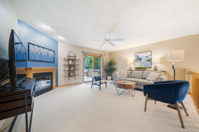 2119 CLOUDVIEW COURT, Appleton, WI 54914