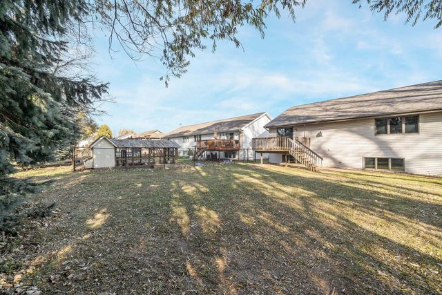 2119 CLOUDVIEW COURT, Appleton, WI 54914