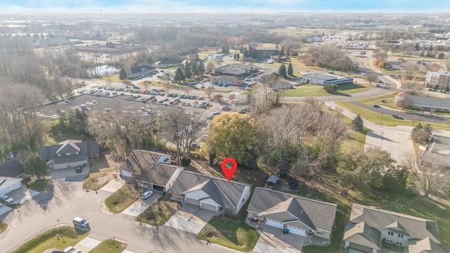 2119 CLOUDVIEW COURT, Appleton, WI 54914