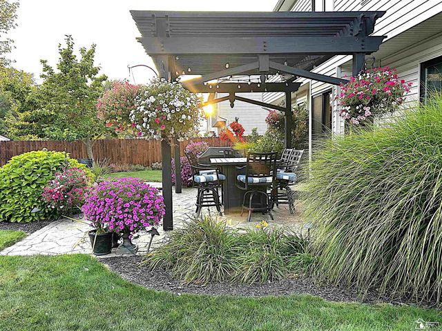 7974 Kreps Drive, Monroe, MI 48162