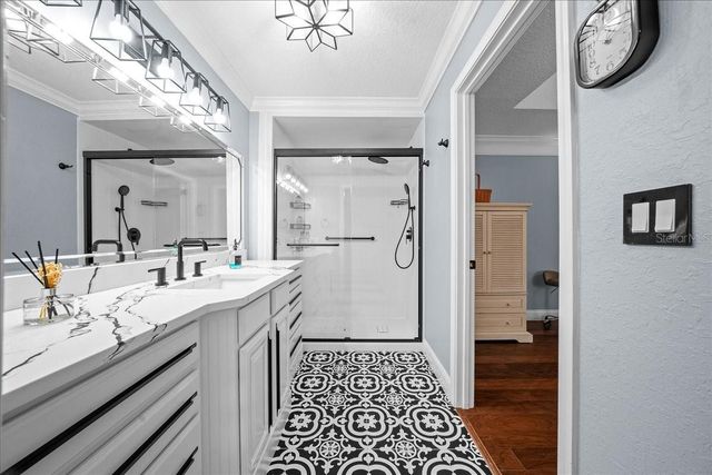 2323 SE 18TH CIRCLE, Ocala, FL 34471