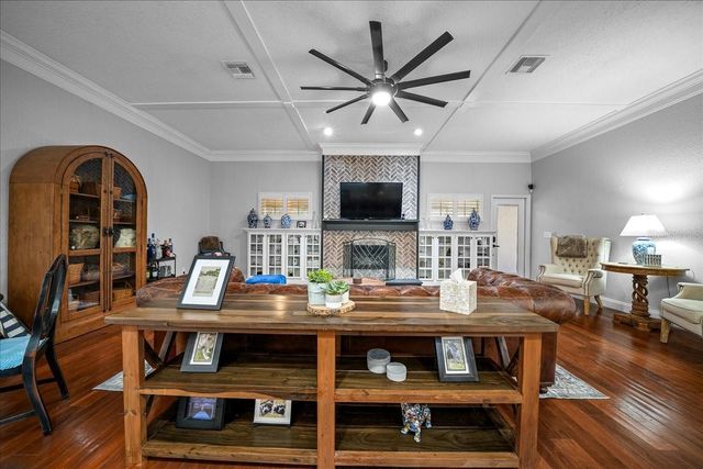 2323 SE 18TH CIRCLE, Ocala, FL 34471