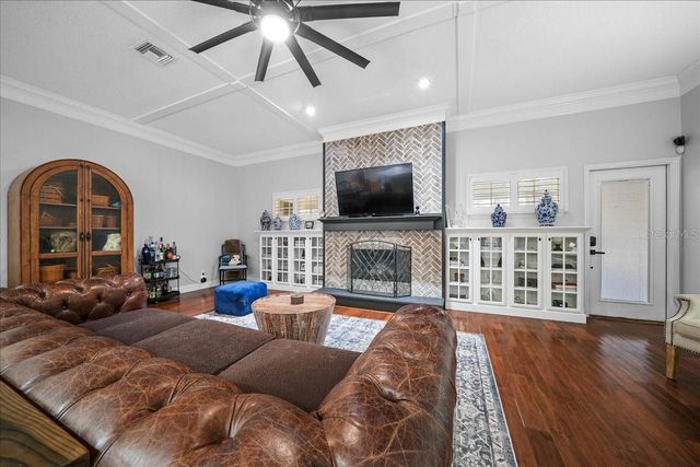 2323 SE 18TH CIRCLE, Ocala, FL 34471