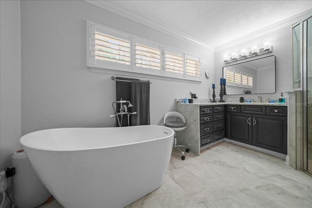 2323 SE 18TH CIRCLE, Ocala, FL 34471