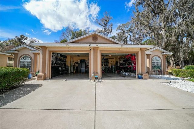 2323 SE 18TH CIRCLE, Ocala, FL 34471