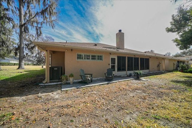 2323 SE 18TH CIRCLE, Ocala, FL 34471