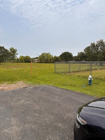 2933 Indiana Street, Fresno, TX 77545