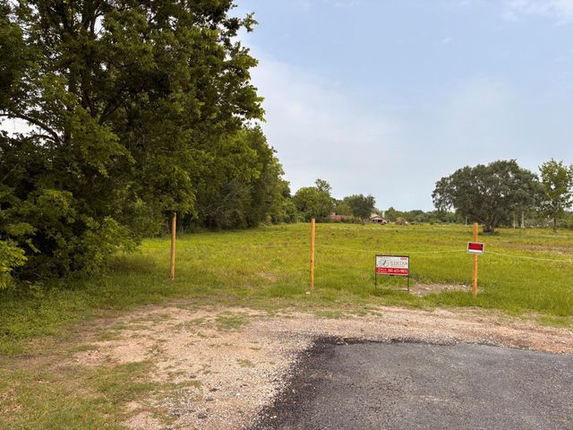 2933 Indiana Street, Fresno, TX 77545