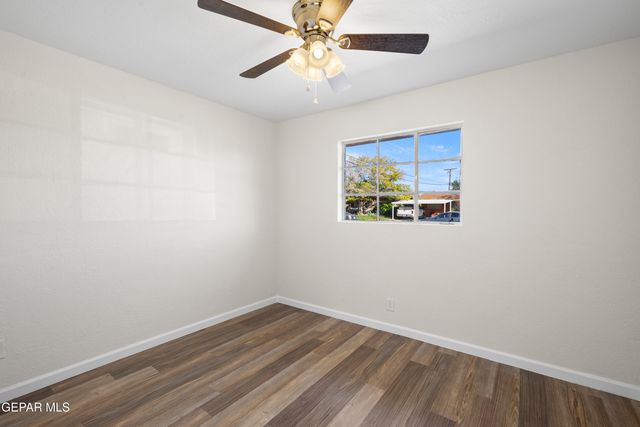 9323 HOLLINGS Street, El Paso, TX 79924