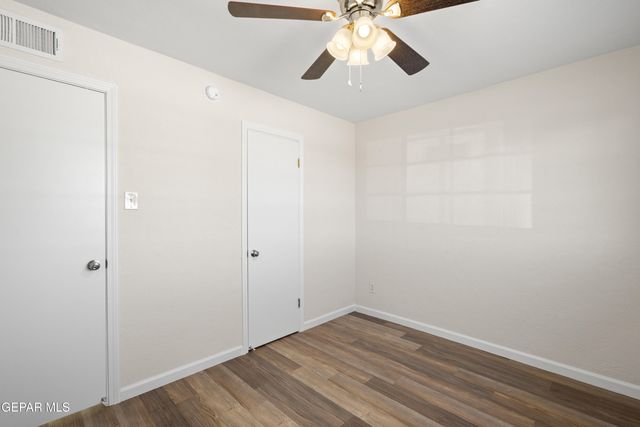 9323 HOLLINGS Street, El Paso, TX 79924