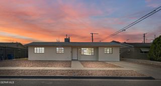 9323 HOLLINGS Street, El Paso, TX 79924