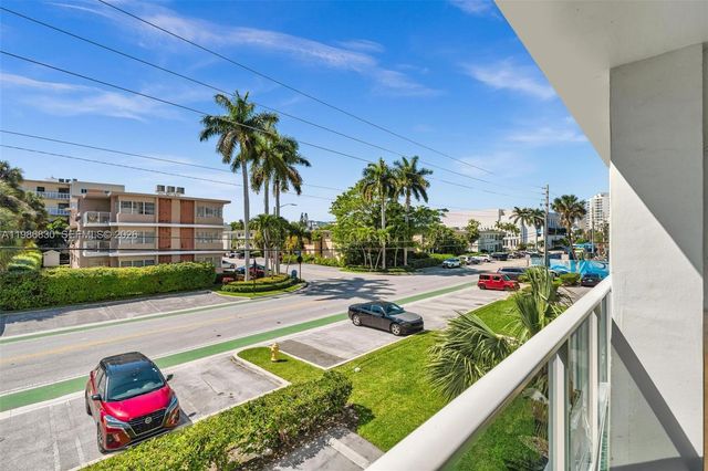 9381 E Bay Harbor Dr 202s, Bay Harbor Islands, FL 33154