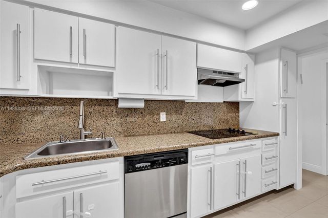 9381 E Bay Harbor Dr 202s, Bay Harbor Islands, FL 33154