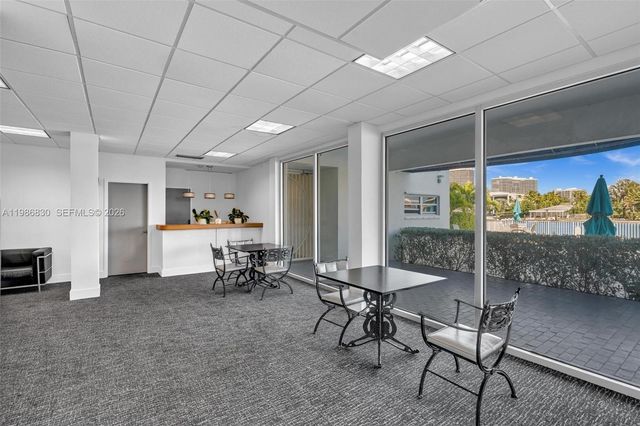 9381 E Bay Harbor Dr 202s, Bay Harbor Islands, FL 33154