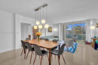 9381 E Bay Harbor Dr 202s, Bay Harbor Islands, FL 33154