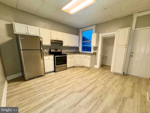 3003 CHELSEA TER, Baltimore, MD 21216