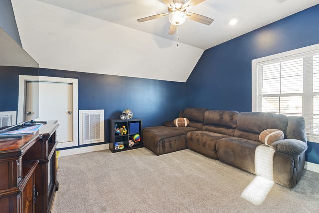 103 Stewarts Landing Dr, Mount Juliet, TN 37122