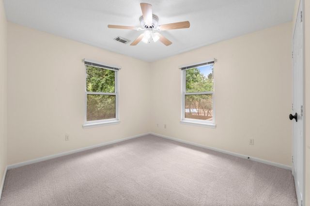 6221 Ranch Lake Drive, Magnolia, TX 77354