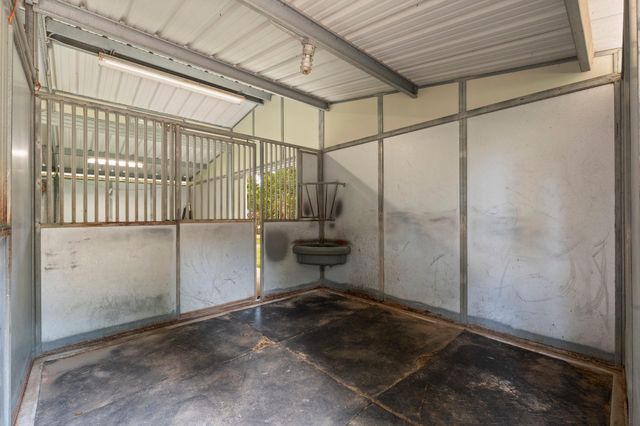 6221 Ranch Lake Drive, Magnolia, TX 77354