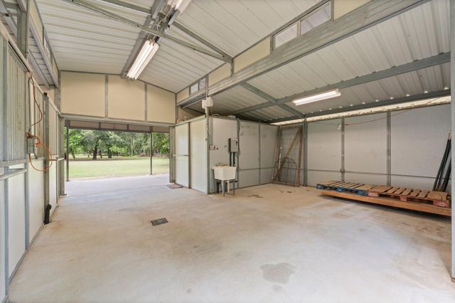 6221 Ranch Lake Drive, Magnolia, TX 77354